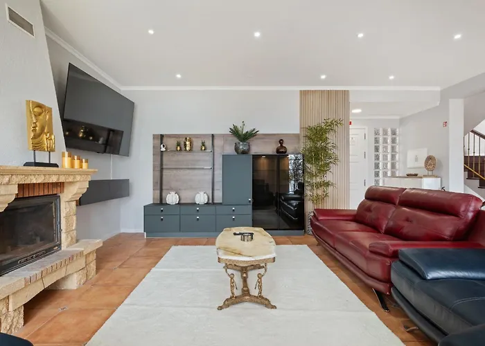 Eastern Edge By Homie Canical (Madeira)